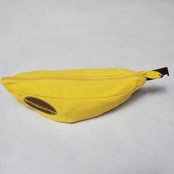 Classic Bananagrams NWOT Word Game - Picture 3 of 5